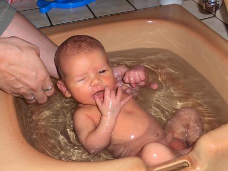 Evan dans le bain !