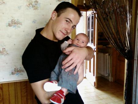 Tout petit